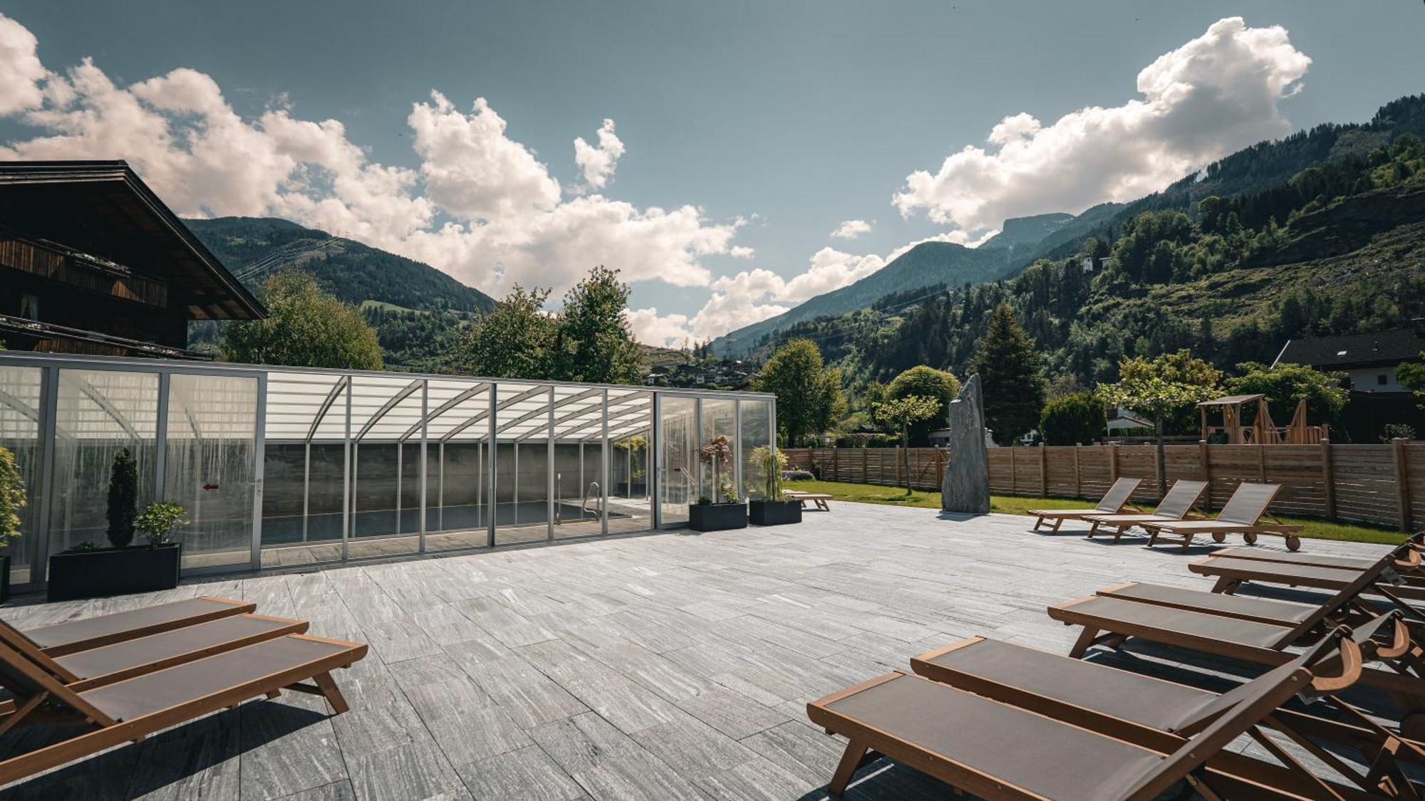 Apparthaus & Chalets Hofer Zell am Ziller Luaran gambar