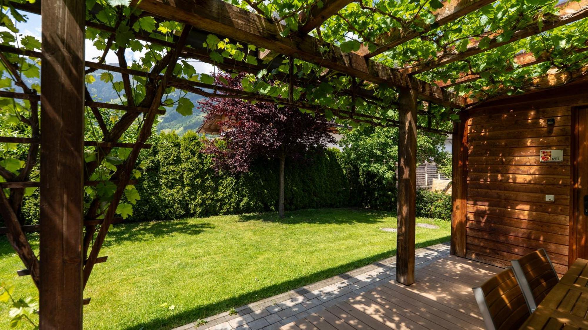 Apparthaus & Chalets Hofer Zell am Ziller Luaran gambar